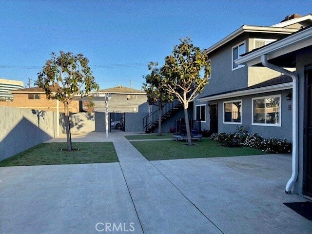 Photo - 17132 Emerald Ln Unit D