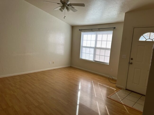 Photo - 3 BEDROOM 2 BATHROOM DUPLEX FOR RENT