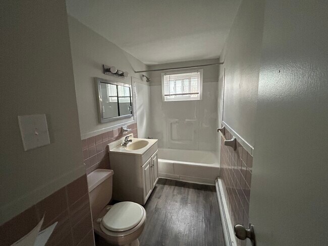 Photo - 24 Deerfield Ct