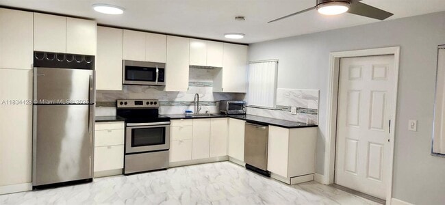 Photo - 122 S Lakeside Dr Condo Unit 1