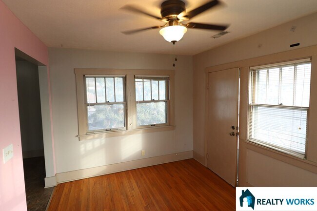 Photo - 2611 A St Unidad C