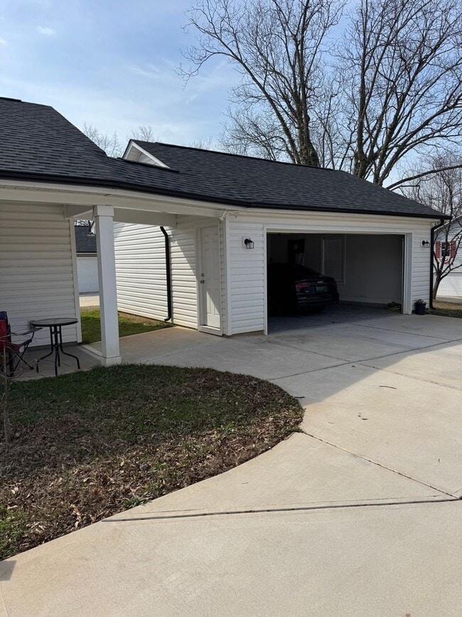 Photo - New Construction 3 Bed 2 Bath Home With Garage!