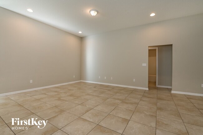 Photo - 12418 Itani Wy