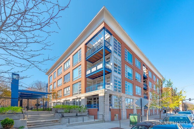 Building Photo - 1151 W Washington Blvd Unit 141