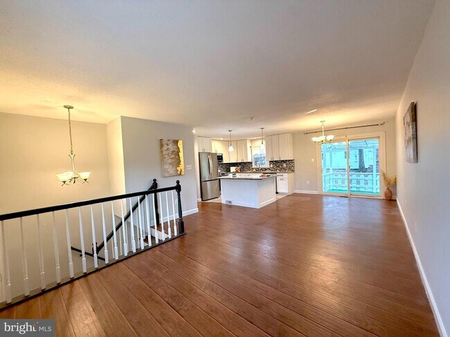 Photo - 4959 Linsey Ct