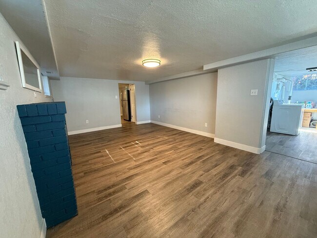 2821 N Federal Blvd Unidad 3
