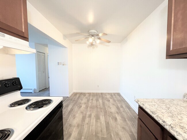 Outer Drive Manor Apartments