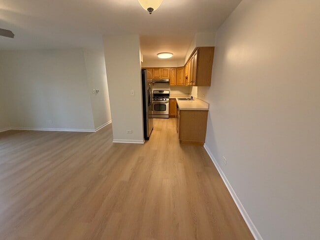 Photo - 84 W Belvidere Rd