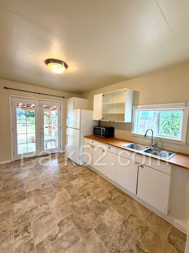 Photo - Cute 2 Bedroom in Tacoma