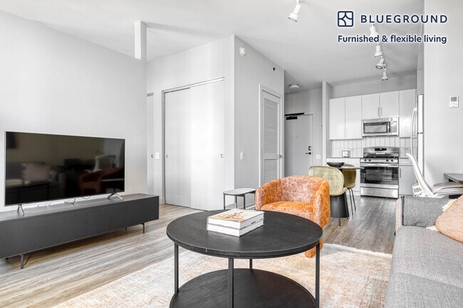 Photo - 330 S Wells St Unidad FL16-ID693