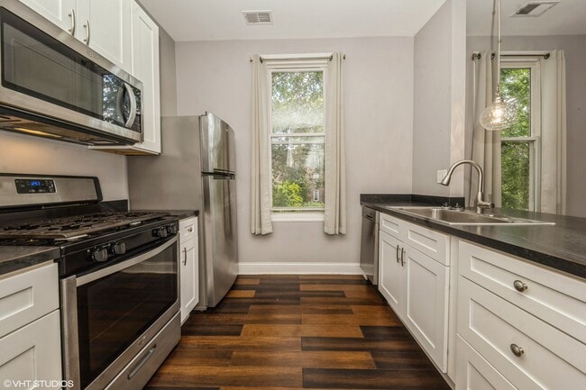 Photo - 2734 W 18th St Unit 2R