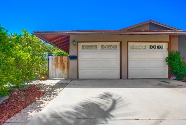 Photo - Single Story Duplex with Two Private Residences