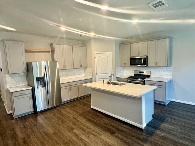 Photo - 112 Buckthorn Dr Casa