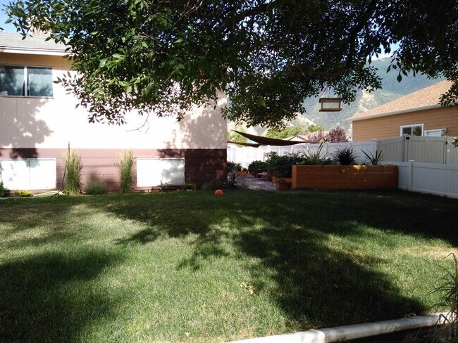 Photo - 590 N 300 W Unit 1