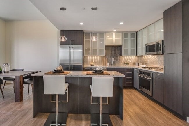 Building Photo - 1 Canal St Unit PH 1203 Rental