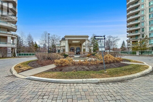 Photo - 10 Bloorview Pl Unit 1206