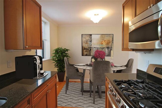 Photo - 6 Willard St Condo Unit 3