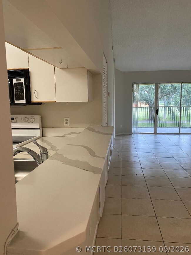 Photo - 1095 Coral Club Dr Unit 1095