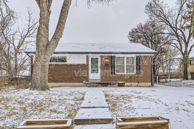 Photo - 10462 Carlile St