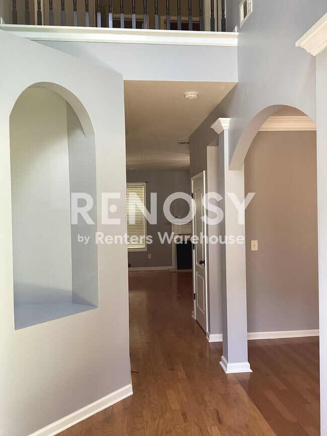 Photo - 2377 Peach Shoals Cir