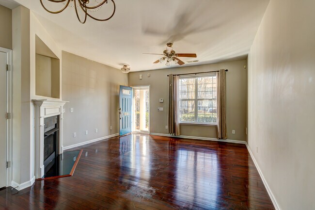 Photo - 417 River Park Road