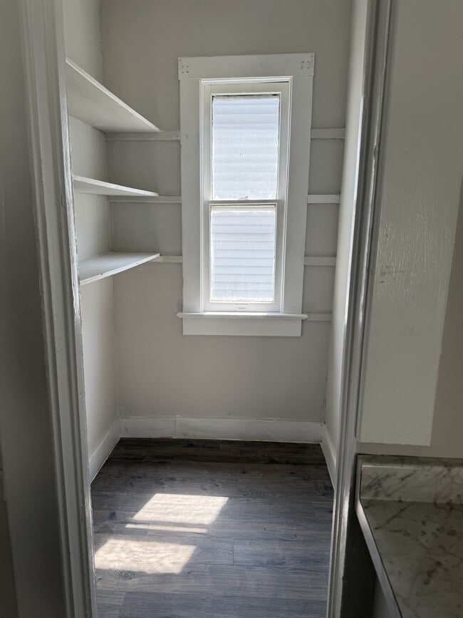 Photo - 818 W Nowland Ave