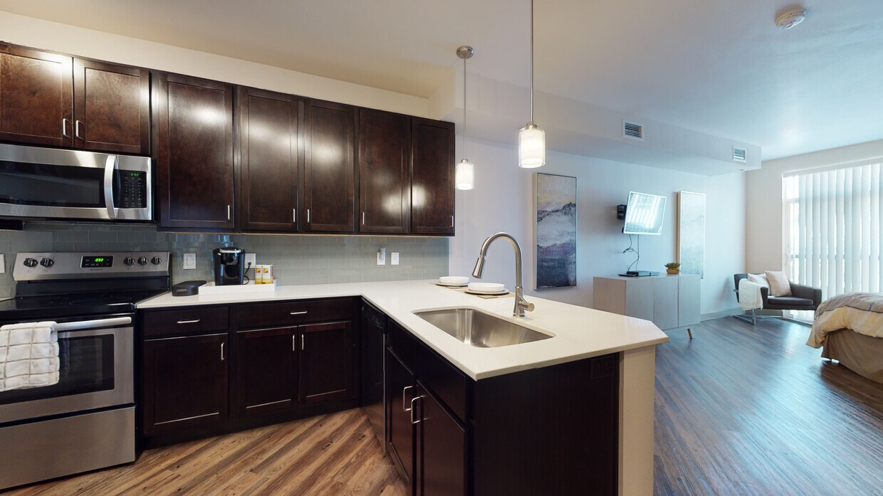 Photo - Gateway 505 Apartments