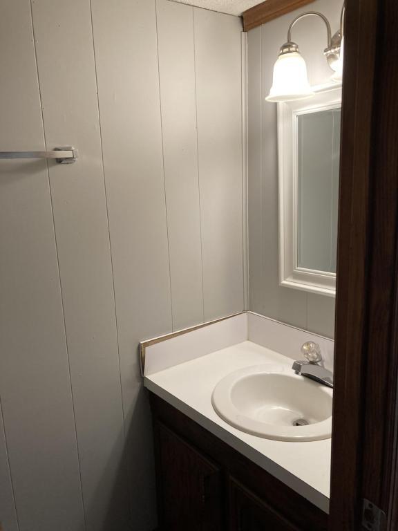 Photo - 113 Oak St