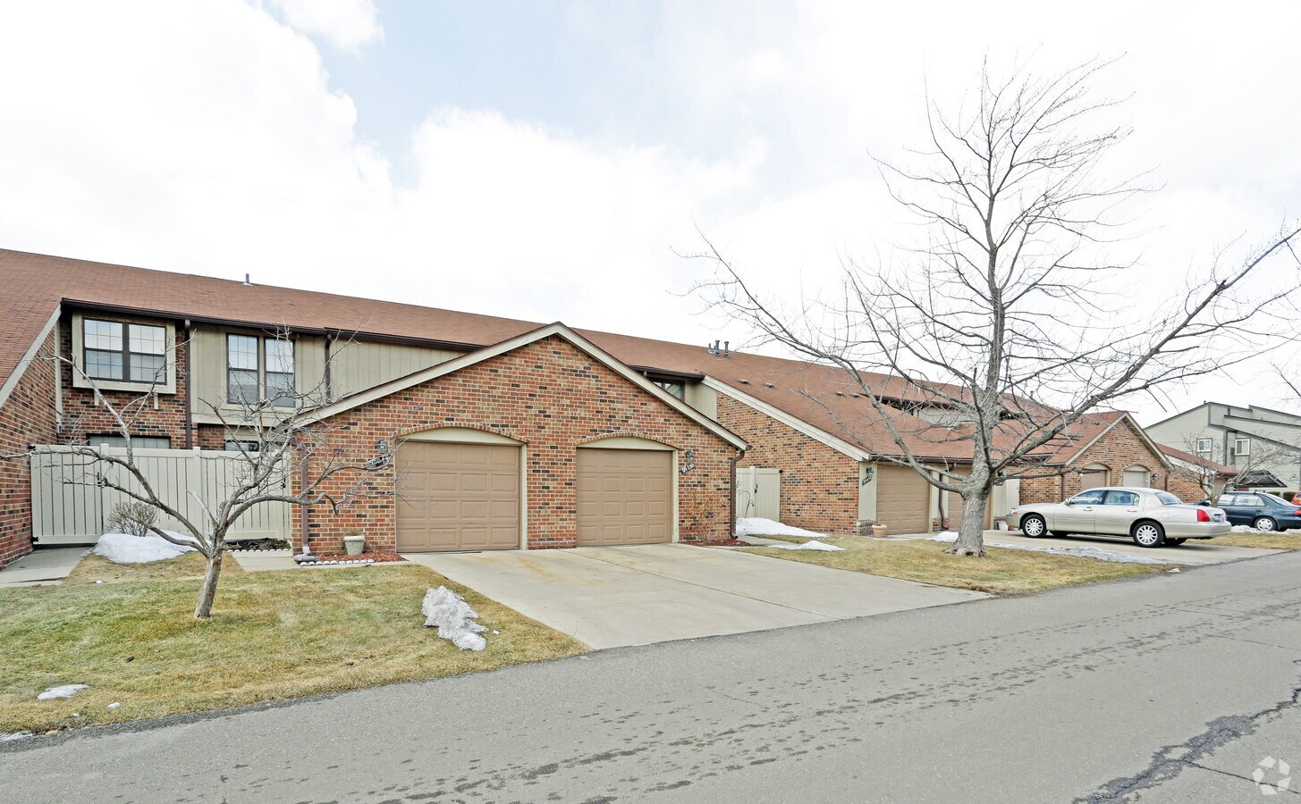Photo - Tiffany Square Condos