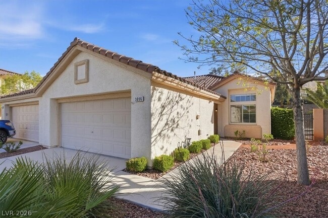 Building Photo - 3096 Maple Ridge Ct