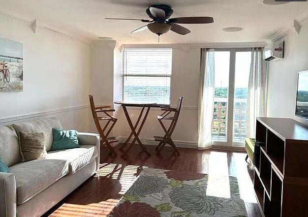Photo - 4015 Bayshore Blvd Unidad 8D