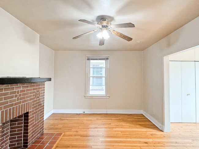 Photo - 5727 Phillips Ave Unit FL1