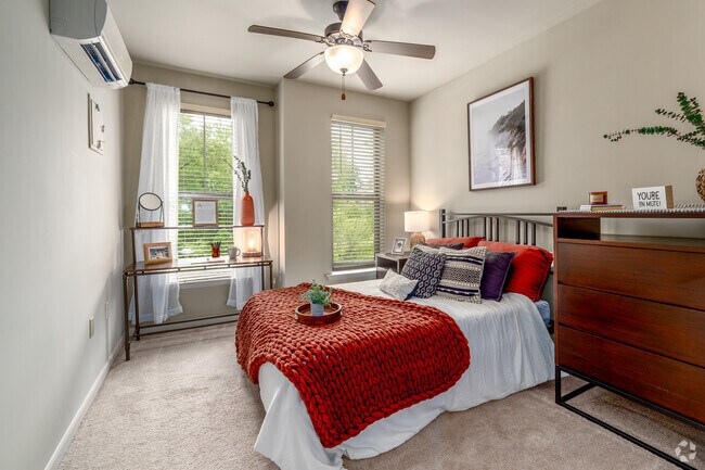 4BR, 4BA