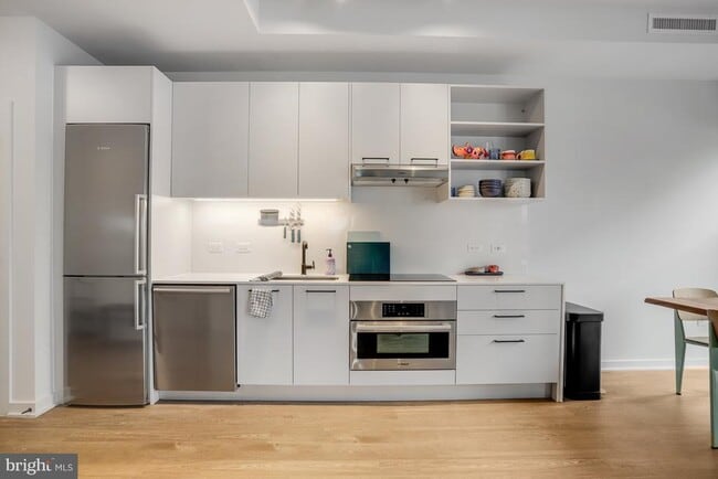 Building Photo - 1625 Eckington Pl NE Unit 604 Rental