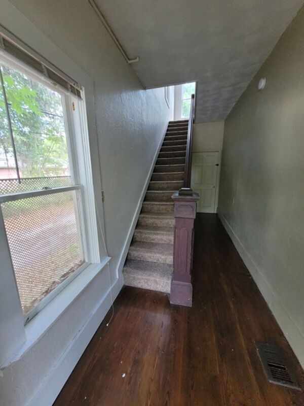 206 E Howry Ave Unit A