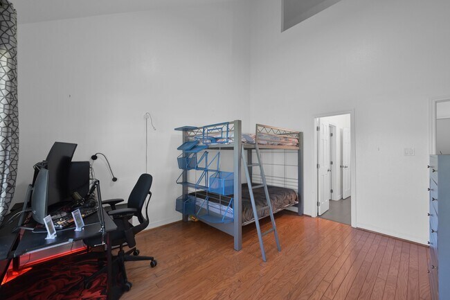 Photo - 10420 Hufsmith Rd