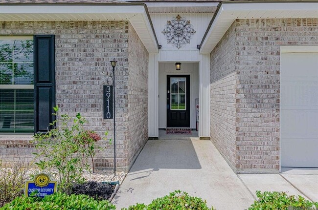 Photo - 39110 Forestwood Ave