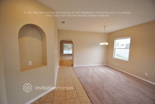 Photo - 400 Oak Springs Ct