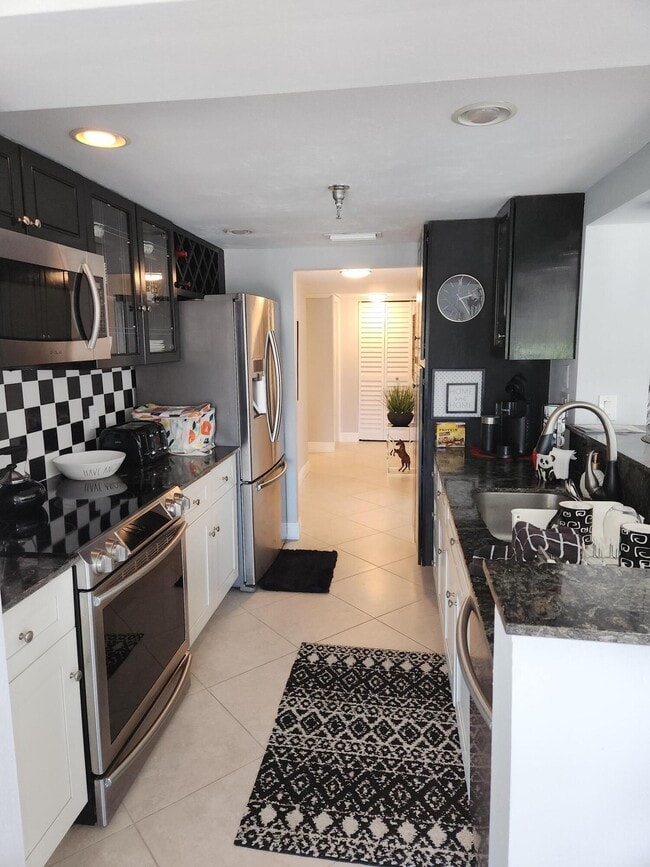 Photo - 899 Jeffery St Unit 701