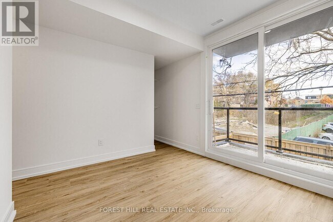 Photo - 171 Cedric Ave Unité 3