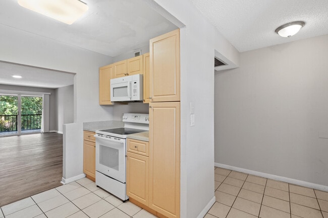 2700 Coral Springs Dr Unit 309