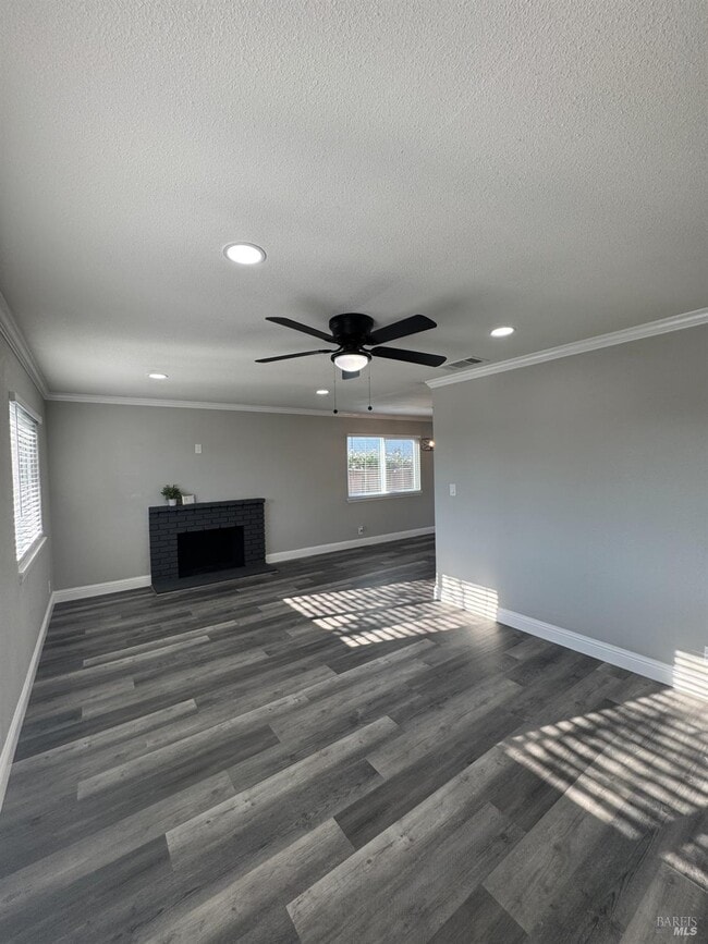 Photo - 124 Purdue Dr