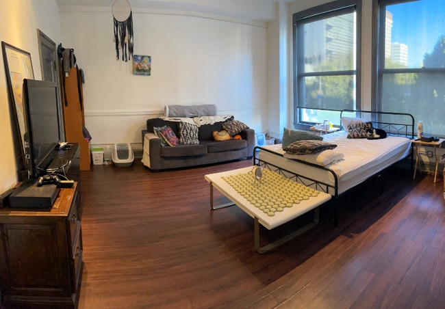 Photo - 108 W 2nd St Unit 206