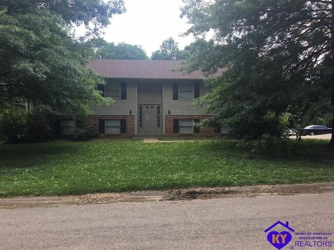 Photo - 534 Bellwood Dr Unit #1