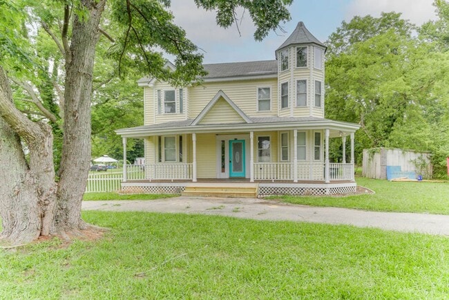 Photo - 1302 Dare Rd