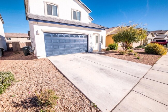 Photo - Stunning 2-Story Home in the Holiday Community!