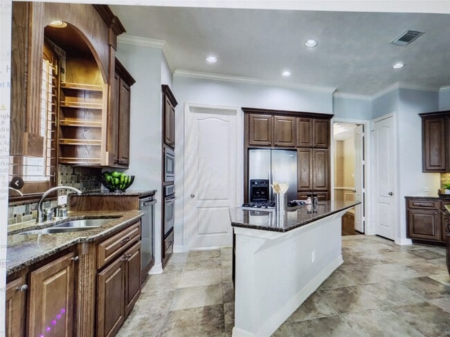 Photo - 15811 Tremout Hollow Ln