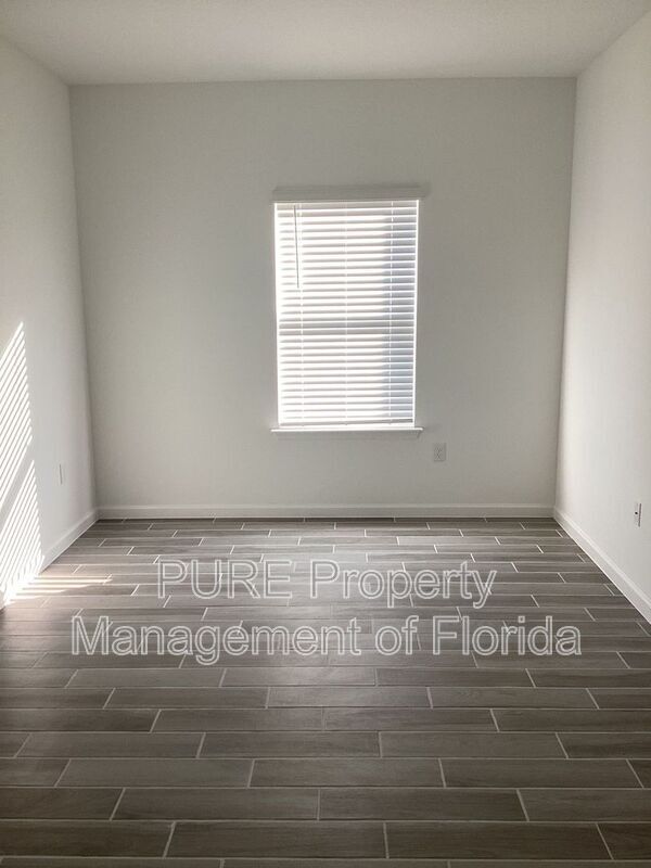 Photo - 7898 SW 74th Lp