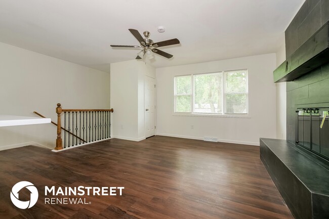 Photo - 6600 NW 50th St