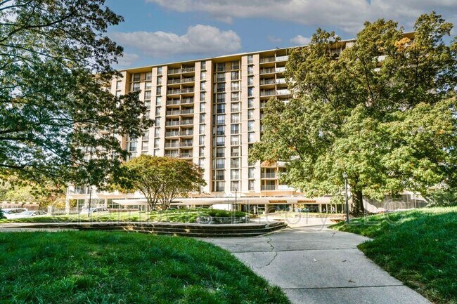 Photo - 4600 S Four Mile Run Dr Unit 414